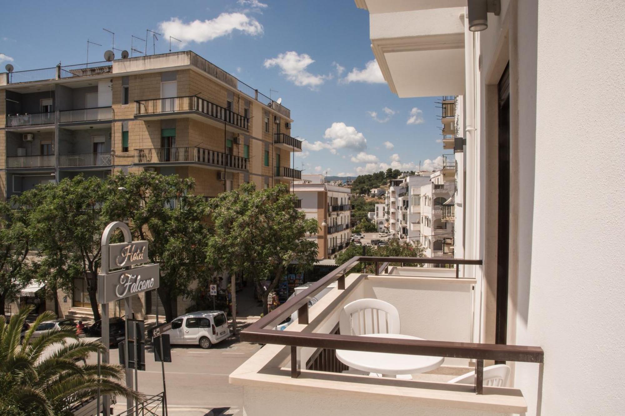 Hotel La Caravella Вьесте Номер фото